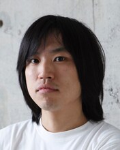 向井康介