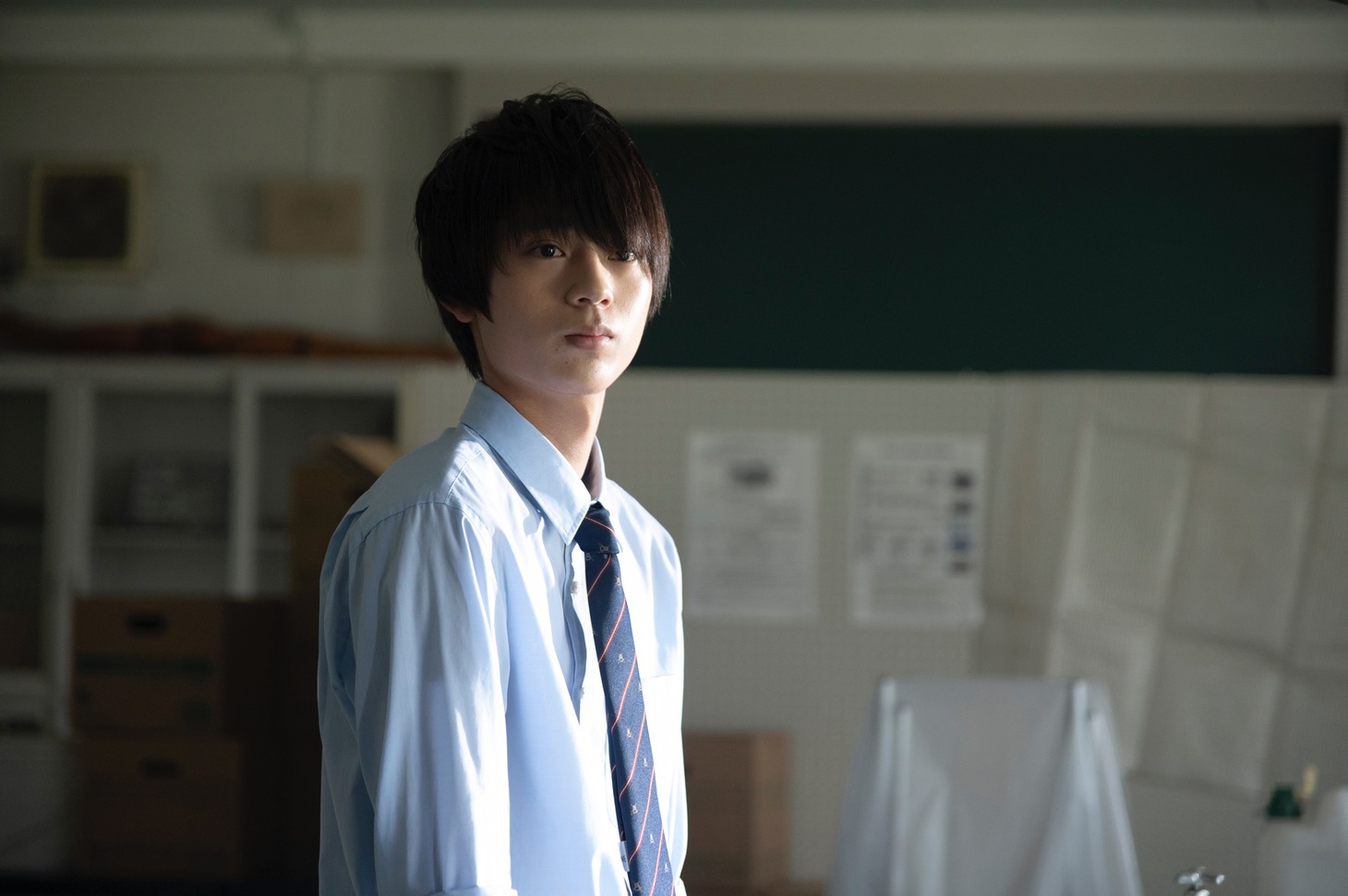 水沢林太郎演じる朝日悠。