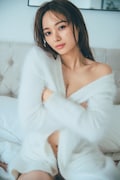 梅澤美波1st写真集「夢の近く」より (c)東京祐
