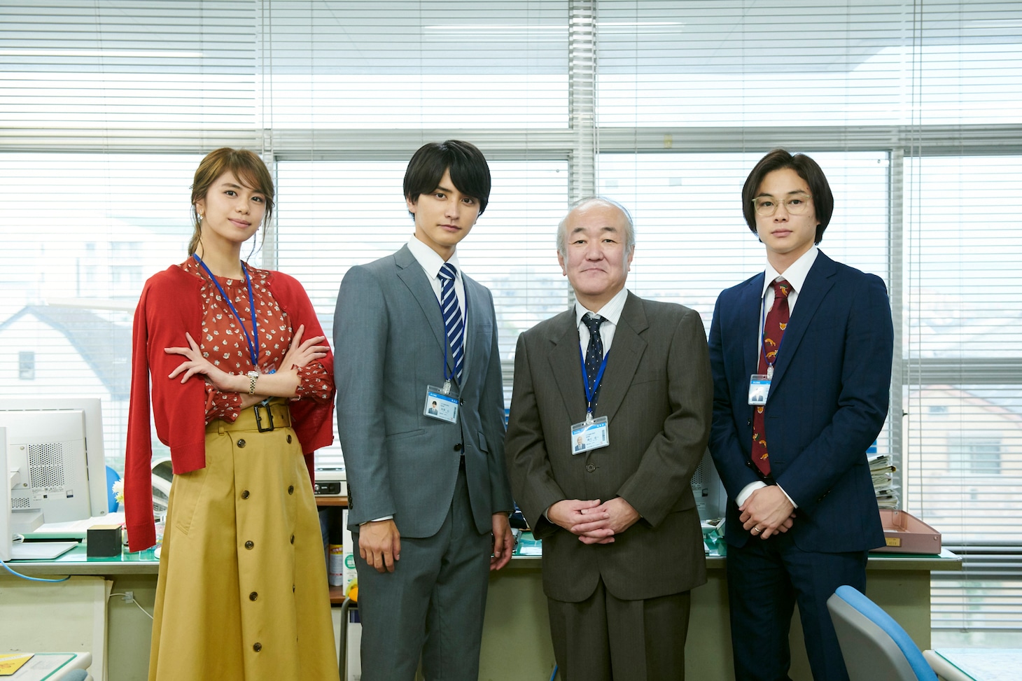 左から佐藤晴美、瀬戸利樹、温水洋一、柾木玲弥。