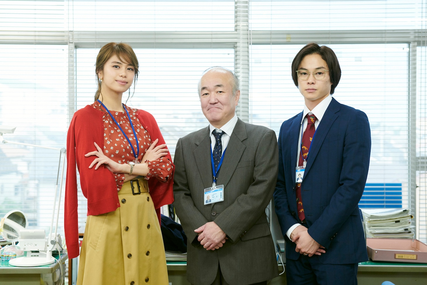 左から佐藤晴美、温水洋一、柾木玲弥。