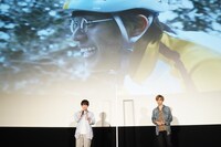 「弱虫ペダル」特別舞台挨拶の様子。左から山下大輝、永瀬廉。