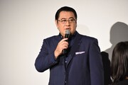 小手伸也