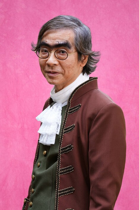 我修院達也演じる山本猿彦。