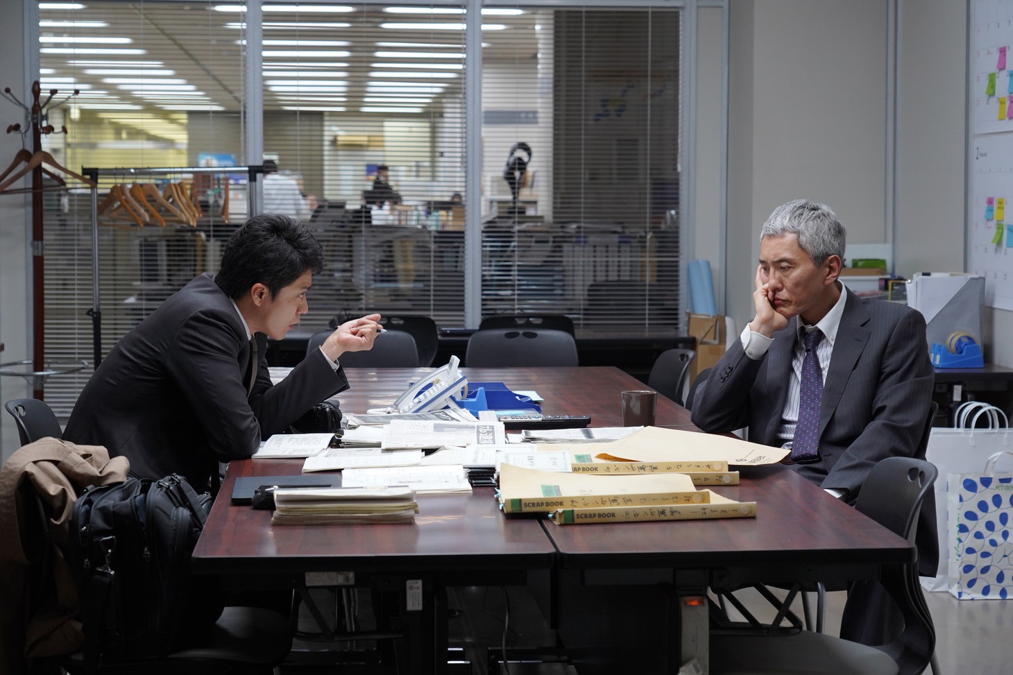 「罪の声」新場面写真