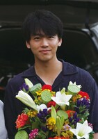 「WOWOWオリジナルドラマ 竹内涼真の撮休」クランクアップ時の竹内涼真。