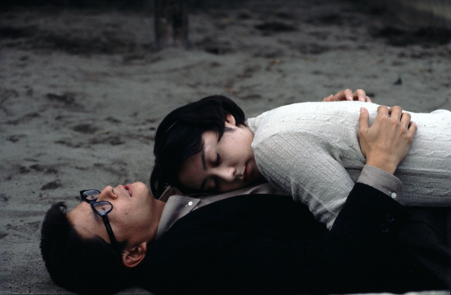 「蜘蛛の瞳」 (c)KADOKAWA 1998