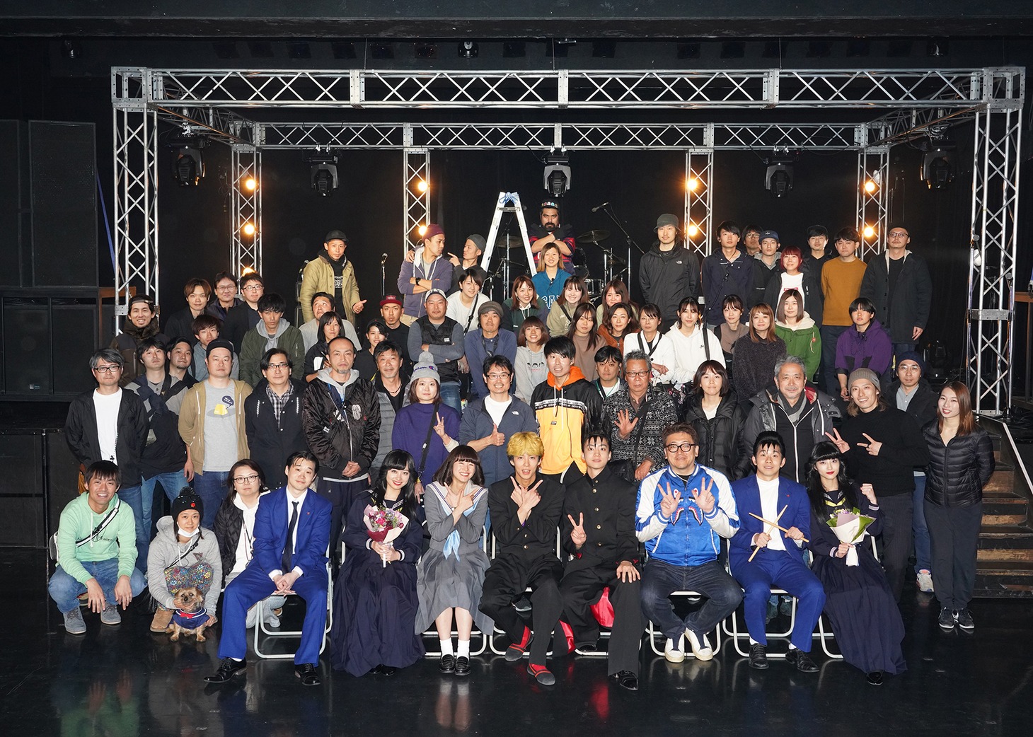 「今日から俺は!!劇場版」キャスト・スタッフ集合写真