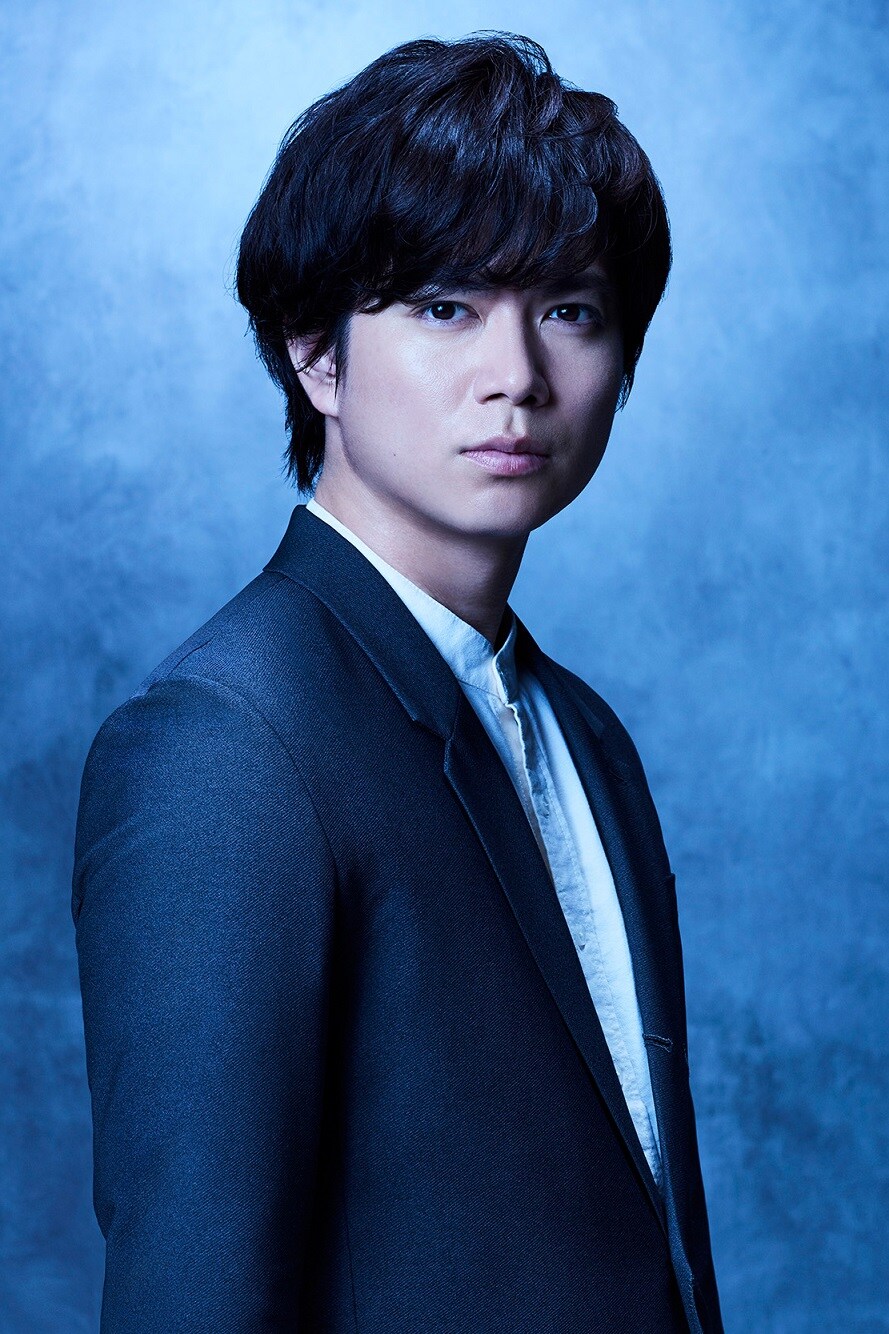 井波渉役の加藤シゲアキ。