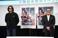 「ミッドウェイ」公開記念初日トークイベントの様子。左から豊川悦司、國村隼。