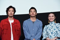 「生きちゃった」トークイベントの様子。左から若葉竜也、仲野太賀、大島優子。