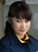 余貴美子演じる木地本淳子。