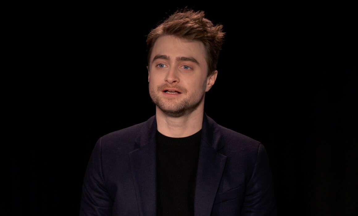 ダニエル・ラドクリフが“創造性豊かな脱獄劇”を語る、主演作のインタビュー解禁