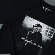「エレファント・マン」Tシャツ ブラック（税込3850円）