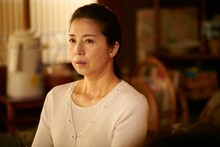 高橋ひとみ演じる秋保椿。