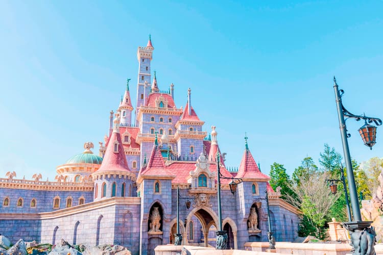 東京ディズニーランド 美女と野獣 ベイマックス の新施設は9月末オープン 映画ナタリー