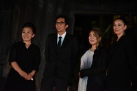 左から中野聖子、行定勲、中野信子、河瀬直美。