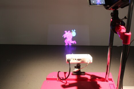 「向かうねずみ」展示の様子。