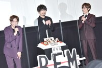 左から宮田俊哉、小西克幸、小野賢章。