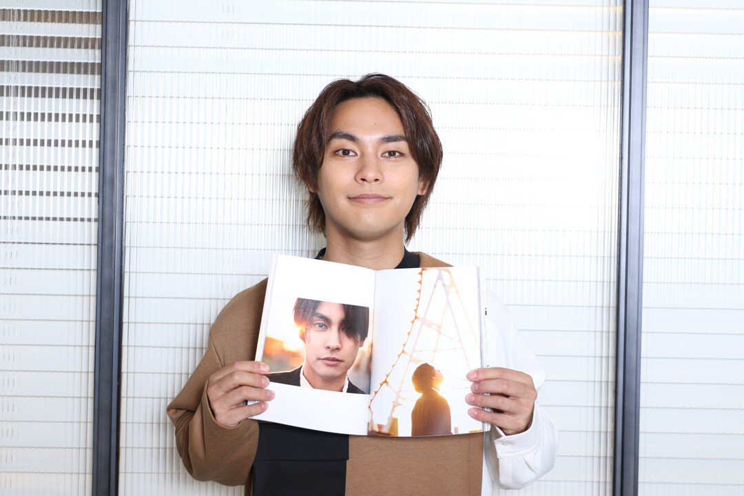 柳楽優弥が「やぎら本」記念イベントで濱口竜介や今泉力哉との