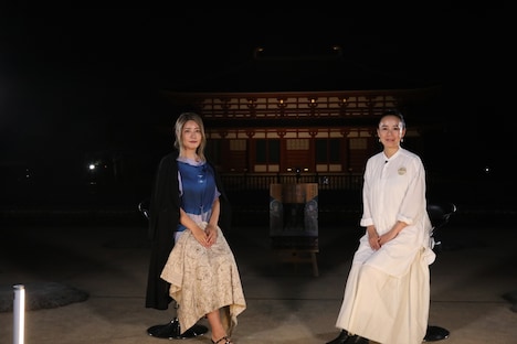 左から中野信子、河瀬直美。