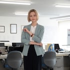 玉城ティナ、ドラマ「刑事アフター5」で非情なコンサルタントに