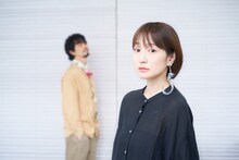 左から齊藤工、安藤裕子。（Photo by 朝岡英輔）