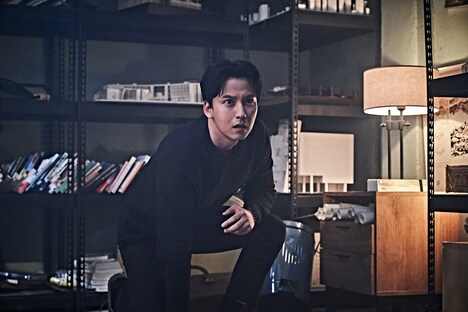 「クローゼット」