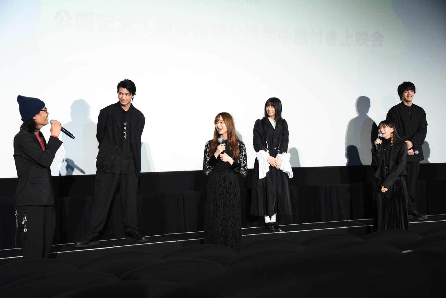 「映像研には手を出すな！」前夜祭舞台挨拶の様子。