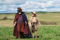 「家なき子 希望の歌声」新場面写真