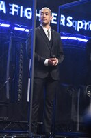 関口メンディー