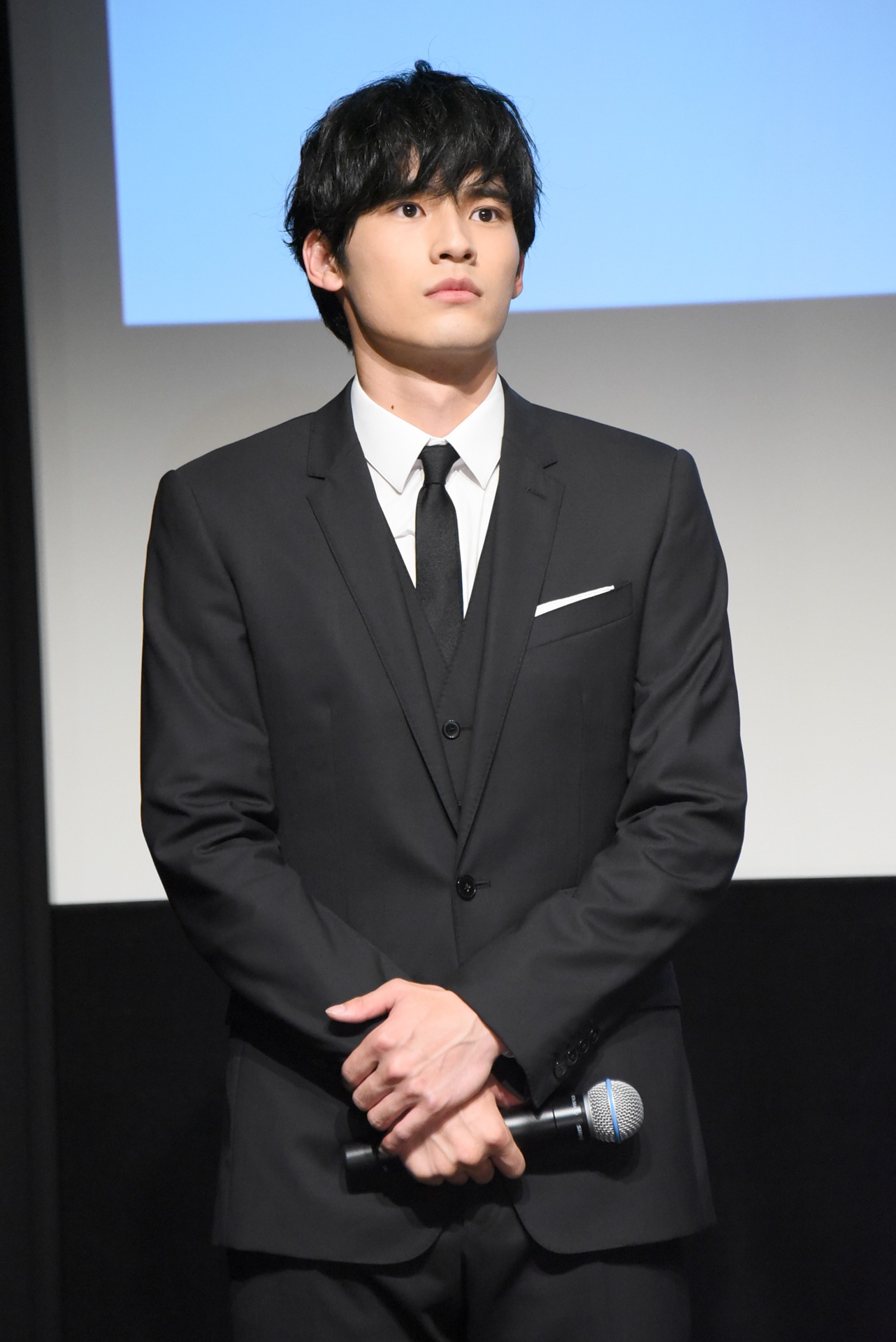 岡田健史