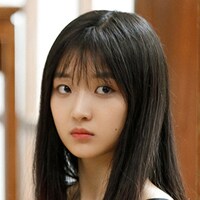 スン・チエン演じるフォン・ピャオピャオ。