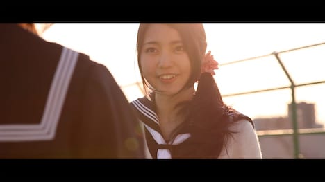 「笑女クラブ」