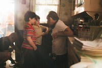 「ある家族の肖像／アイ・ノウ・ディス・マッチ・イズ・トゥルー」メイキング写真