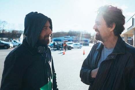 「ある家族の肖像/アイ・ノウ・ディス・マッチ・イズ・トゥルー」メイキング写真