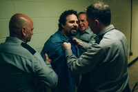 「ある家族の肖像／アイ・ノウ・ディス・マッチ・イズ・トゥルー」