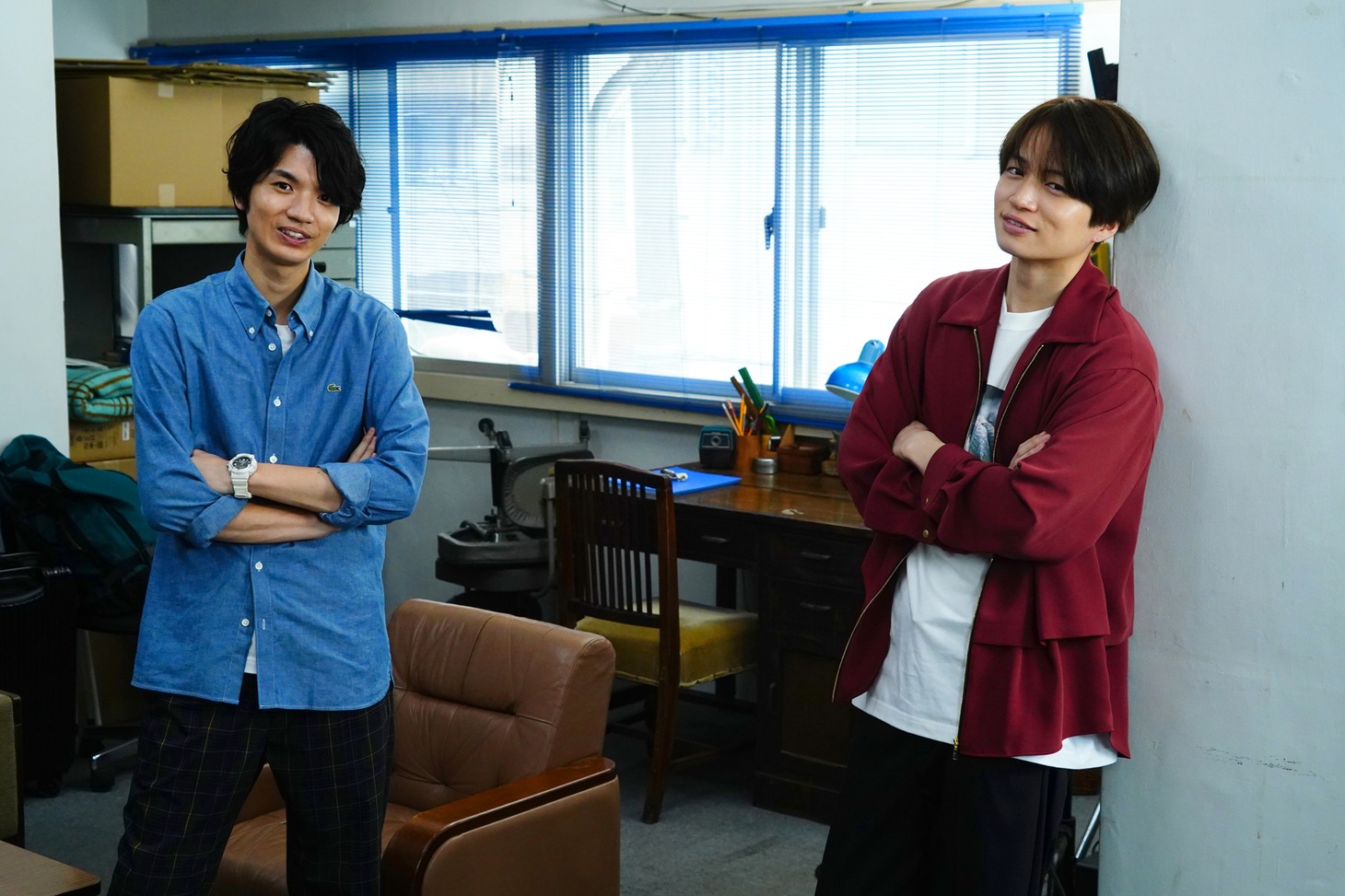 左から高地優吾、菊池風磨。(c)NTV/・JS