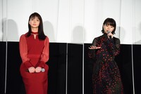 左から多部未華子、岸井ゆきの。