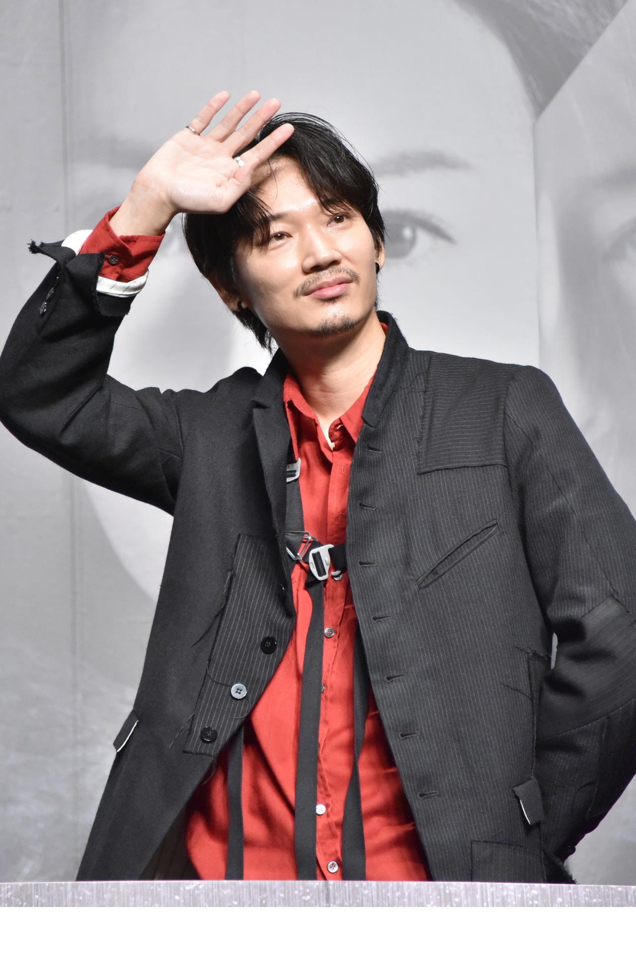 綾野剛