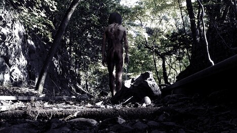 「超擬態人間」