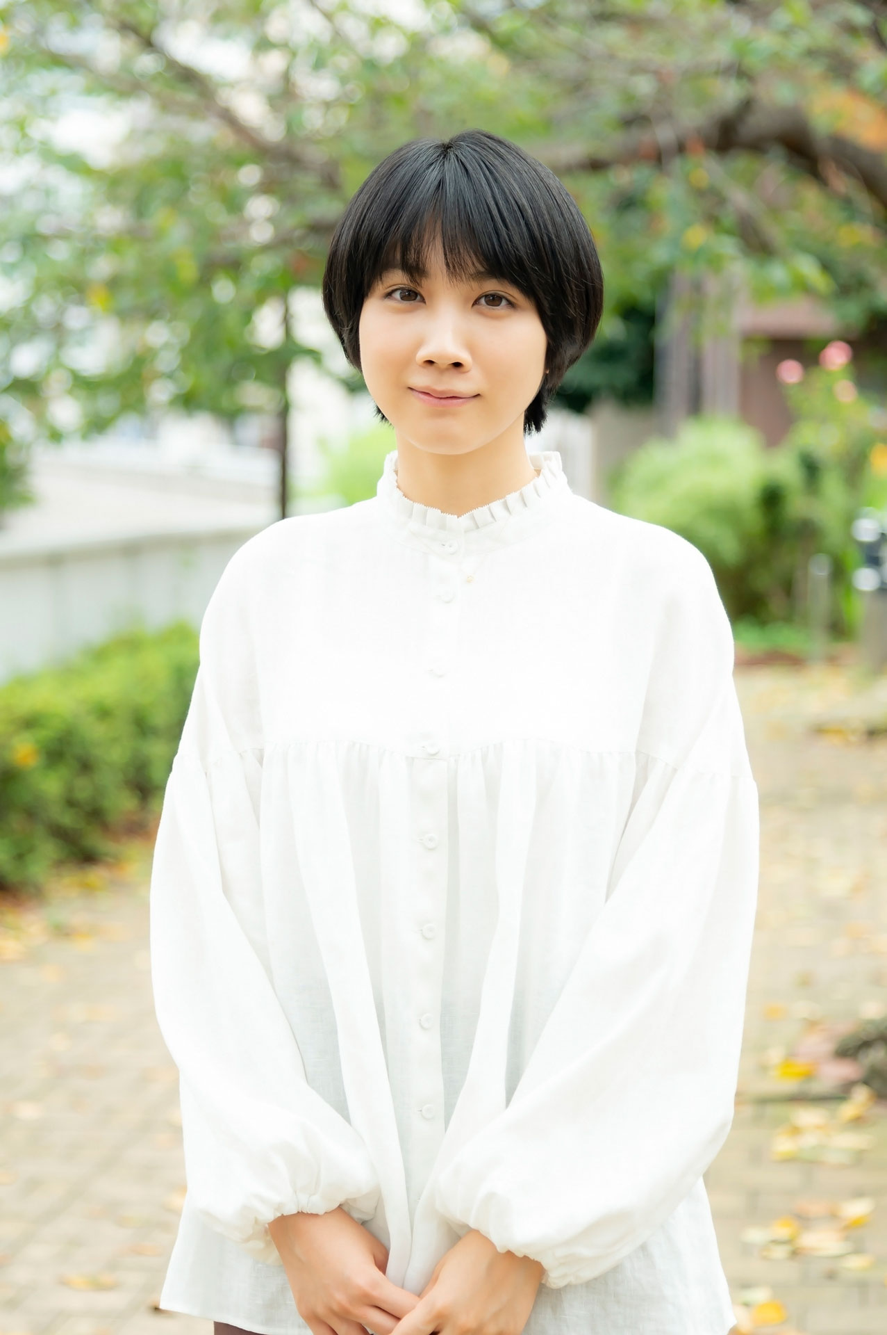 岡崎麻帆役の松本穂香。