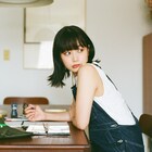 深川麻衣の“2人暮らし”テーマにした卓上カレンダー発売、公式サイト会員限定