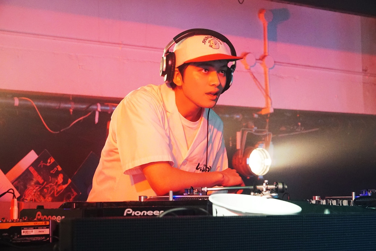 「とんかつDJアゲ太郎」