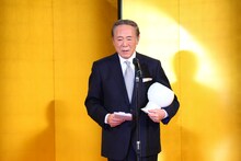 三船敏郎賞を受賞した小林稔侍。