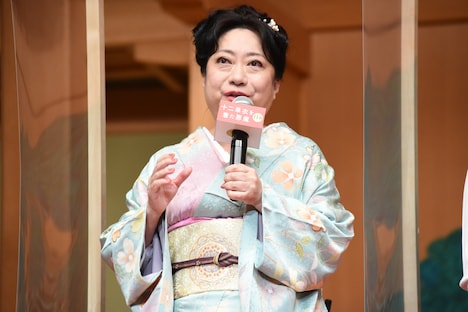 山村紅葉