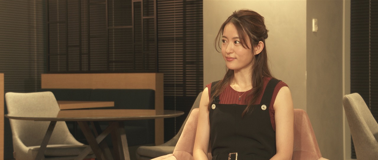 「スペシャルキャスト対談～どうにかなる日々、私たちの日々～」より小松未可子。