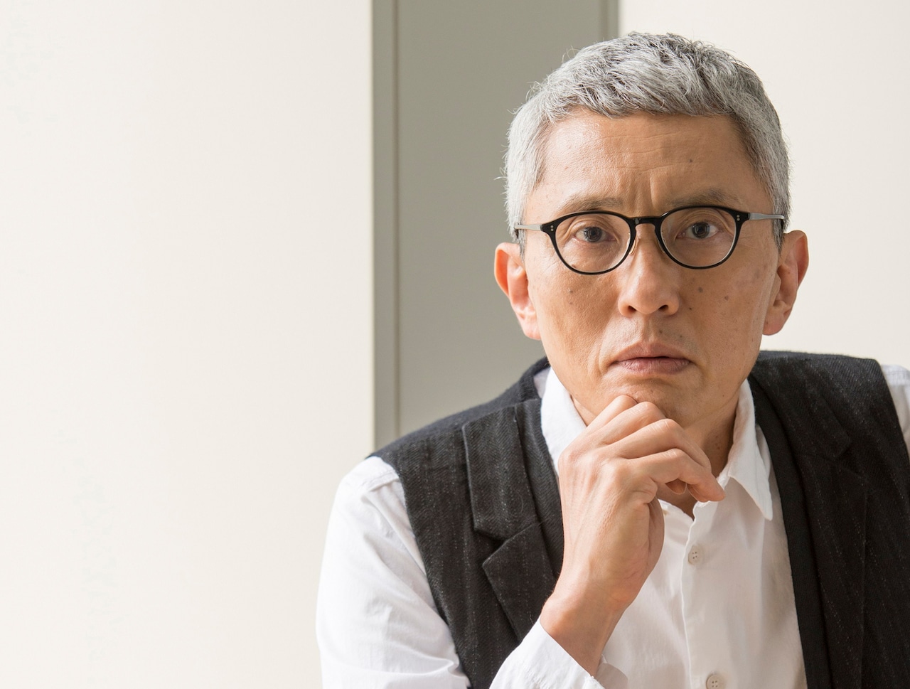 松重豊の「空洞のなかみ」発売前重版が決定、下北沢で展示イベントも