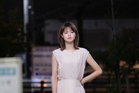 小林涼子演じる菜月。