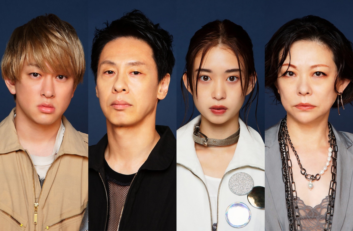 左から横山裕、大倉孝二、森川葵、秋山菜津子。